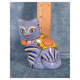 HAND-PAINTED MEXICAN FOLK ART CAT FIGURINE 4.5"