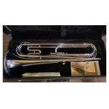 LUDWIG CLASSIC BARITONE BUGLE #354247 IN CASE