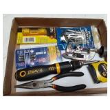 Dewalt Ratchet Screw drive, Level, Stanley Tape