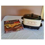West Bend  Slow Cooker & Browning Grill