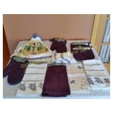 Plum Colored Kitchen Towels, Oven Mitts, Etc
