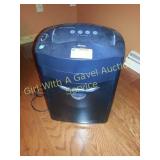 Royal 85X Cross Cut Paper Shredder
