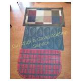 3 Floor Mats