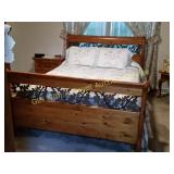 Knotty Pine w/Iron Leaf Sleigh Bed