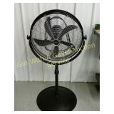 Xtreme Garage 20" Industrial Pedestal Fan