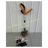 Worx Battery Powered Trimmer w/xtras