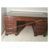Stow & Davis Cherry 9 Drawer Desk w/Glass Top