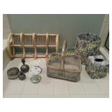 Decorative Restroom Motif