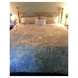 King Size Comfortor, Pillows, Goose Down Comforter
