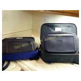 Pyrex On The Go Containers