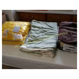 Electric Blanket & Unicorn Blanket