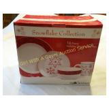 16 Piece Snowflake Collection Dinnerware Set