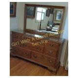 Ethan Allen 8 Drawer Dresser With Mirror