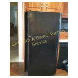 GE Black Refrigerator