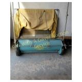 Parker Leaf/Lawn Sweeper