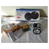 Speakers (NIB) Wireless Door Bell, Radio Flash