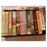 VINTAGE TRIXIE, DONNA PARKER BOOKS