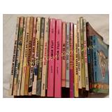 VINTAGE CHILDRENS PAPER BACK BOOKS