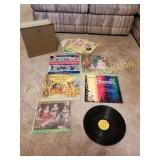 VARIETY OF VINTAGE CHILDRENS 33 & 45