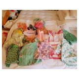 VINTAGE KITCHEN APRONS