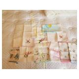 VINTAGE EMBROIDERY HANDKERCHIEFS