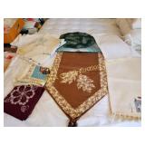 VARIETY OF TABLE RUNNERS