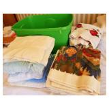 VARIETY OF BATH TOWELS & TOTE