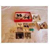VARIETY OF PIERCED EARRINGS