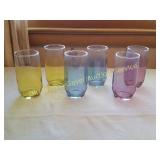 RETRO COLORED BEVERAGE GLASSES