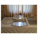 BAKING PANS, COOLING RACKS