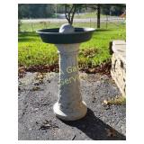 CONCRETE BOTTOM BIRD BATH