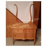 ANTIQUE LADIES VANITY DRESSER