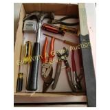 VARIETY OF HAND TOOLS, RIGID, SLIDE RULE, ETC