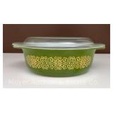Pyrex Green and Gold Bramble 1.5qt Casserole Dish with Lid, 043