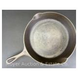 Griswold No. 8 Cast Iron Skillet, 10.5"w