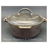 Griswold No. 7 Cast Iron Dutch Oven, with Lid