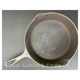 Griswold No. 7 Cast Iron Skillet, 10.5"w