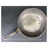 Wagner Ware -O- Cast Iron 9" Chefs Skillet