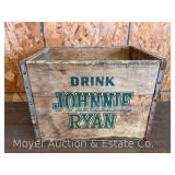 Johnnie Ryan Wood Crate, 16.5'x12'x12'h