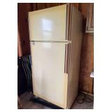 Frigidaire Refrigerator, 30"w