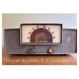 General Electric Mid-Century Radio, See Photos for Crack to Plastic, 13.5"w