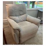 Powered Recliner, Great Condition, Swivels, 34"w