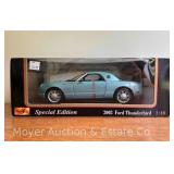 Maisto 2002 Ford Thunderbird 1:18 Scale Die Cast Model Car, in Original Box