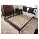 Broyhill Mid-Century Modern Full Size Bed: Headboard, Footboard, & Rails