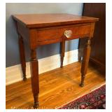 Single Drawer Side Table, Glass Knob, Antique, 22'x19'x28.5'h