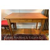 Country Kitchen Table, Single Drawer, 42.5'x26' Top
