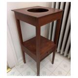 Petite Washstand, 14'x14'x30.5'h