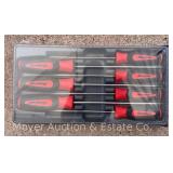 New Snap-On 7-Piece Soft Grip Long Torx Screwdriver Set, SGDTRXL70BR