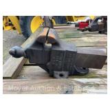 Reed Manufacturing 4' Bench Vise, 1914 Patent Date