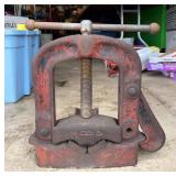 Large Ridgid No. 27 Pipe Vise